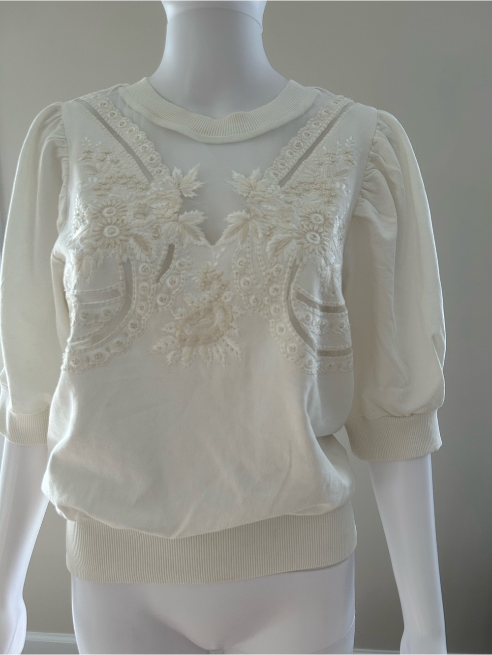 ANTHROPOLOGIE PUFF-SLEEVE EMBELLISHED ELBOW-SLEEVE SWEATSHIRT

New with Tags
